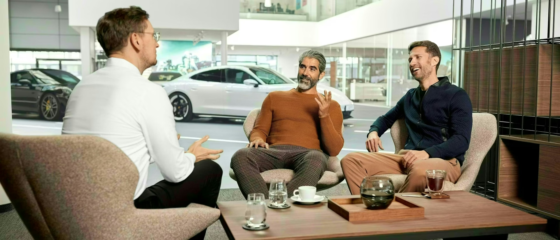 Руководство — Porsche Centre Moscow